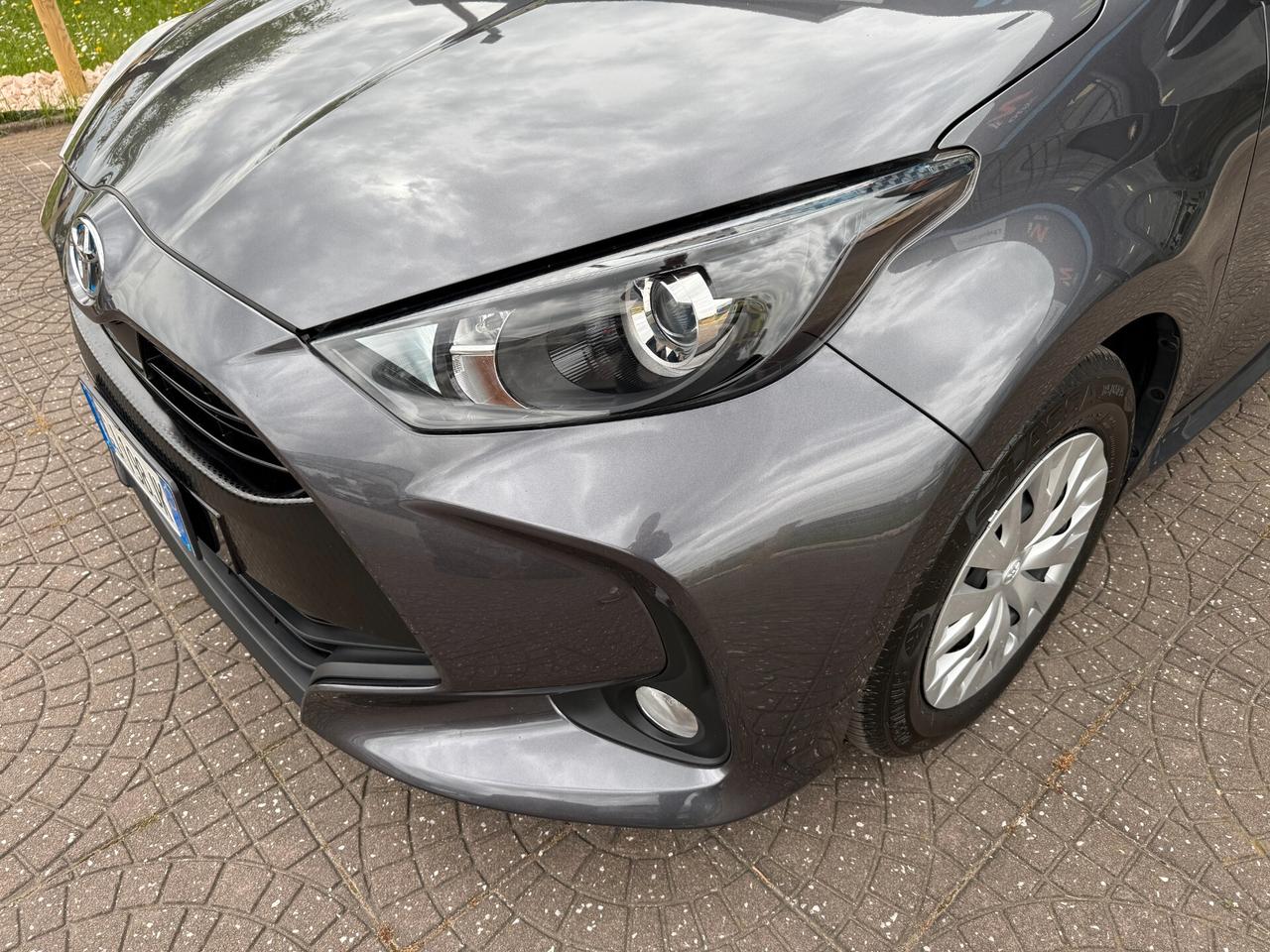 Toyota Yaris 1.5 Hybrid 5 porte Trend