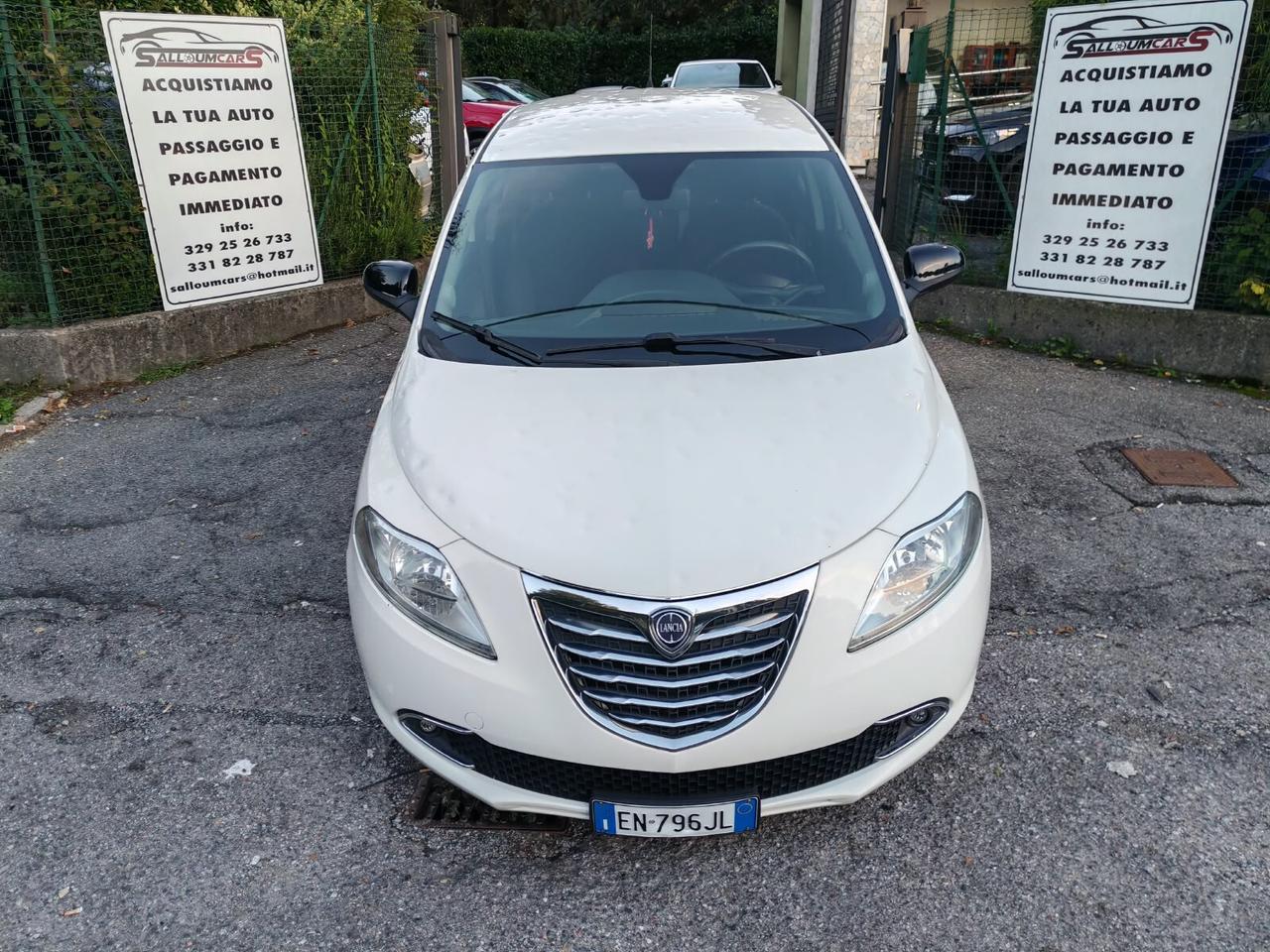 Lancia Ypsilon 1.2 69 CV 5 porte GPL Ecochic Silver