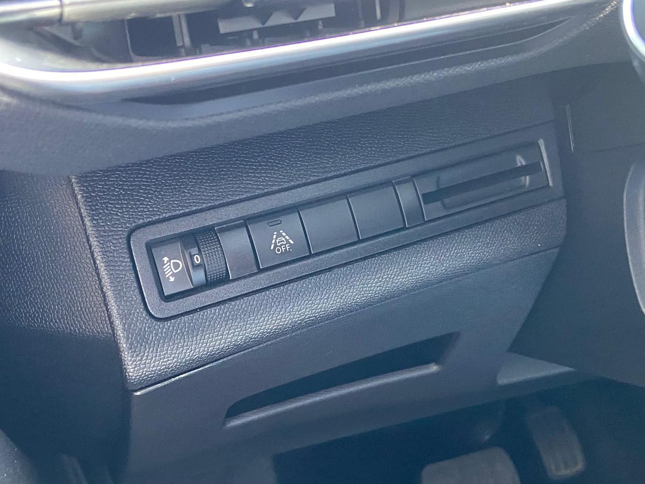 Peugeot 3008 Allure Pack 1.5 Blue HDI 130 #11985
