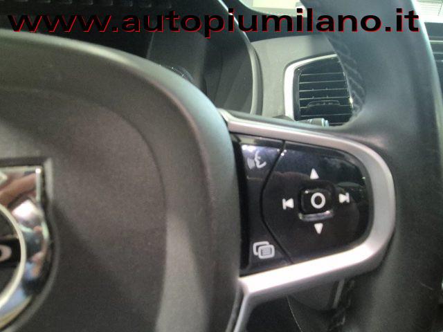 VOLVO XC90 B5 (d) AWD Geartronic 7 posti R-design