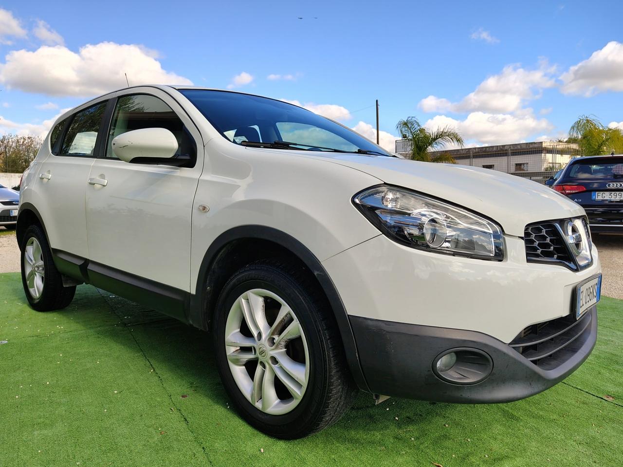 Nissan Qashqai 1.6 dCi DPF Tekna - 2012