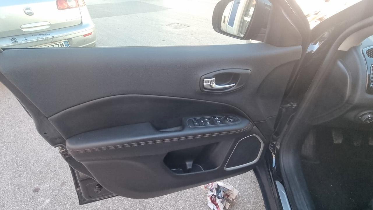 JEEP COMPASS 1.6 MJT LIMITED TOP SRAFULL 2019 80000KM UNIC PROP