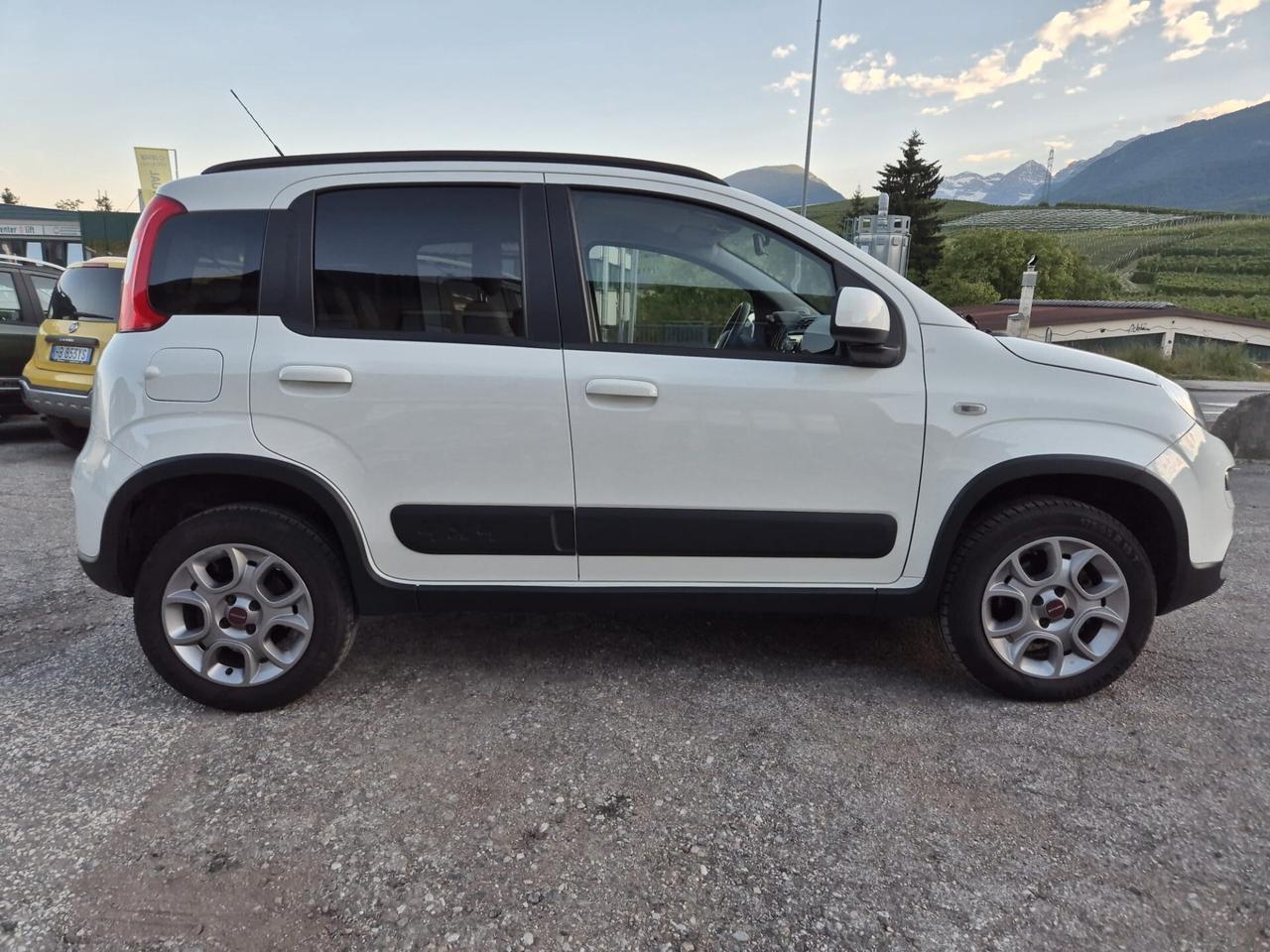 FIAT PANDA 4X4 DIESEL 5 POSTI ''GANCIO TRAINO''