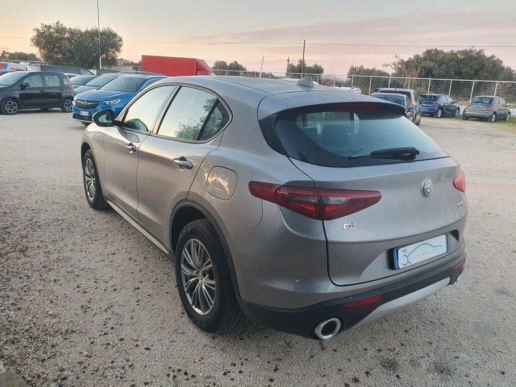 Alfa Romeo Stelvio 2.2 Turbodiesel 210 CV AT8 Q4 Executive