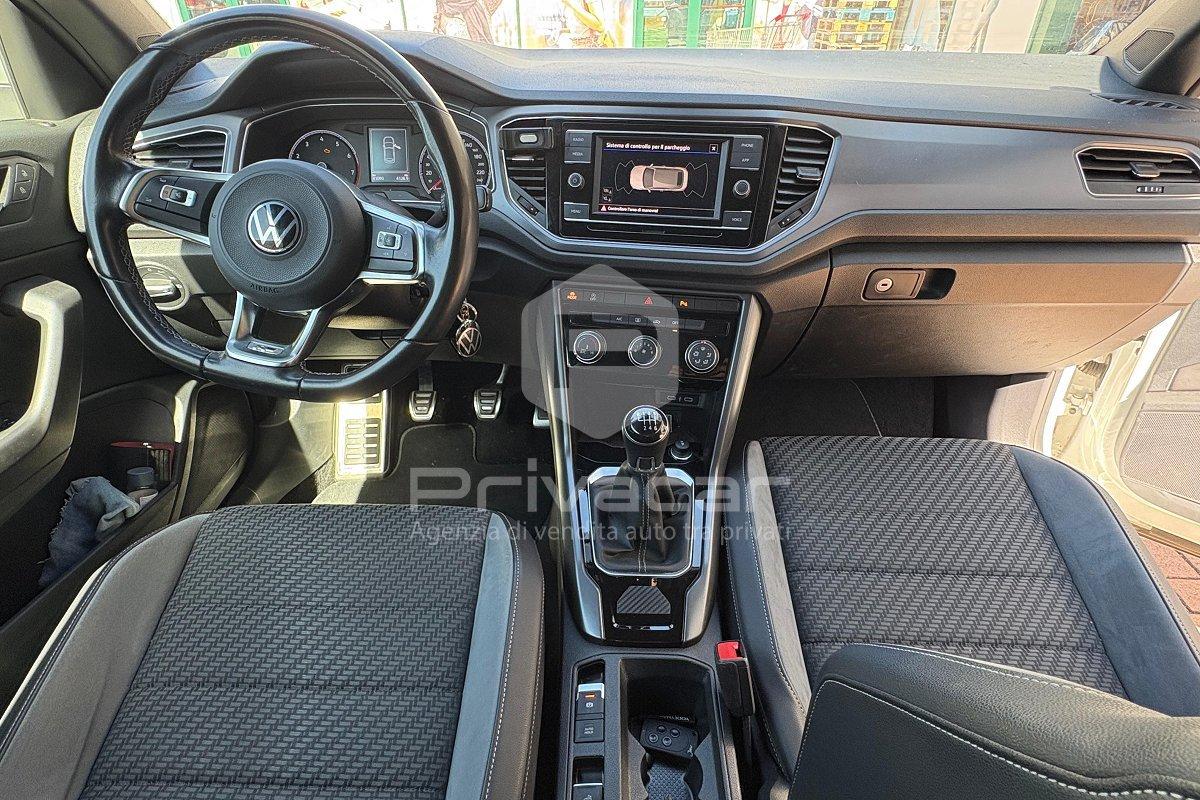 VOLKSWAGEN T-Roc Cabriolet 1.5 TSI ACT DSG R-Line