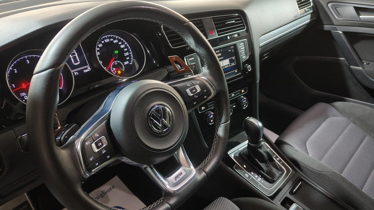 Volkswagen Golf 2.0 TDI DSG R-LINE 5p. BlueMotion Technology