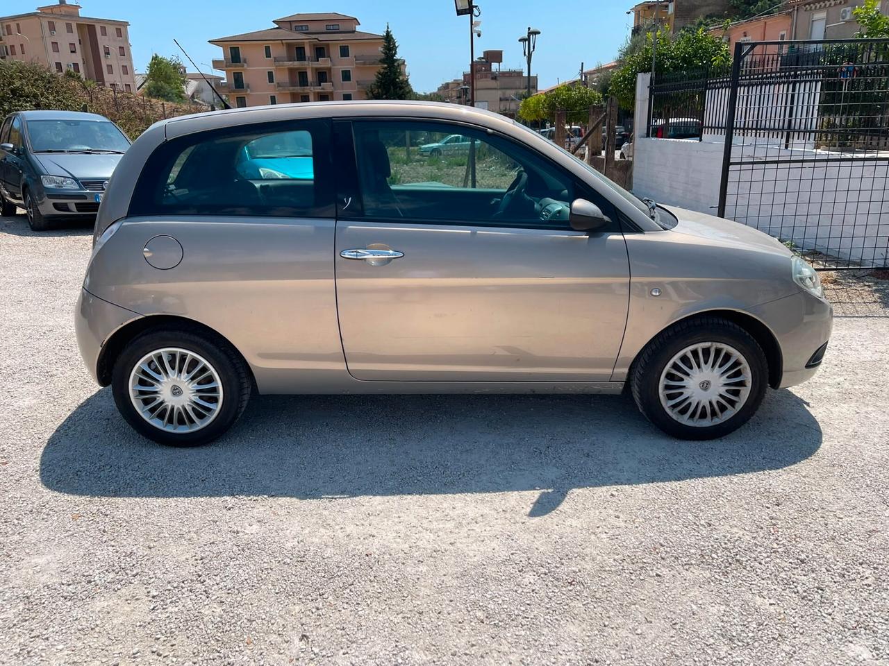 Lancia Ypsilon 1.2 Oro SOLI 114.500 KM