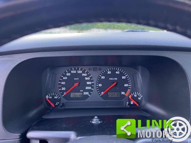 VOLKSWAGEN Golf Cabriolet 1.6 cat Highline