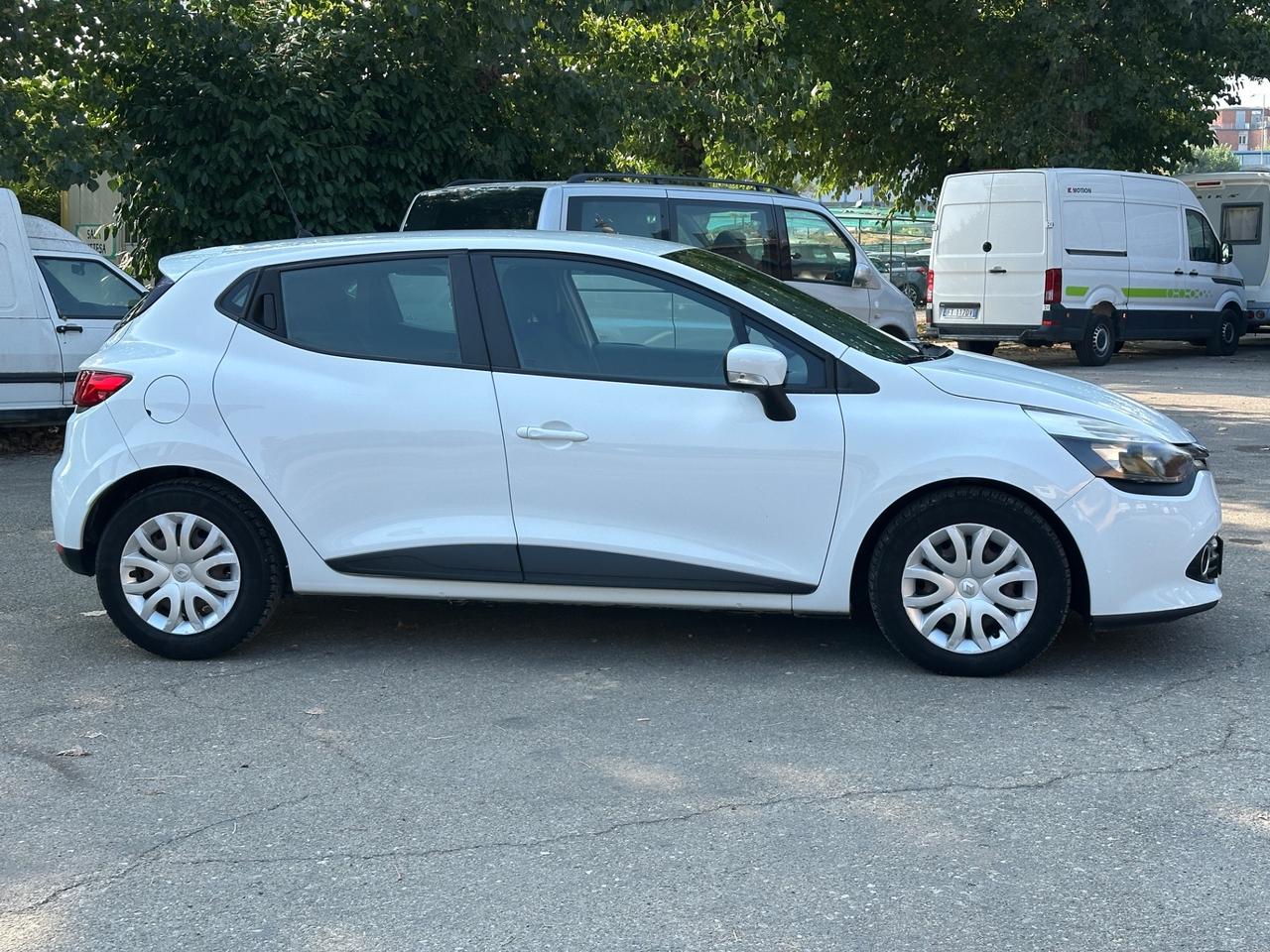 Renault Clio 1.5 dCi 8V 75CV 5 porte Costume National