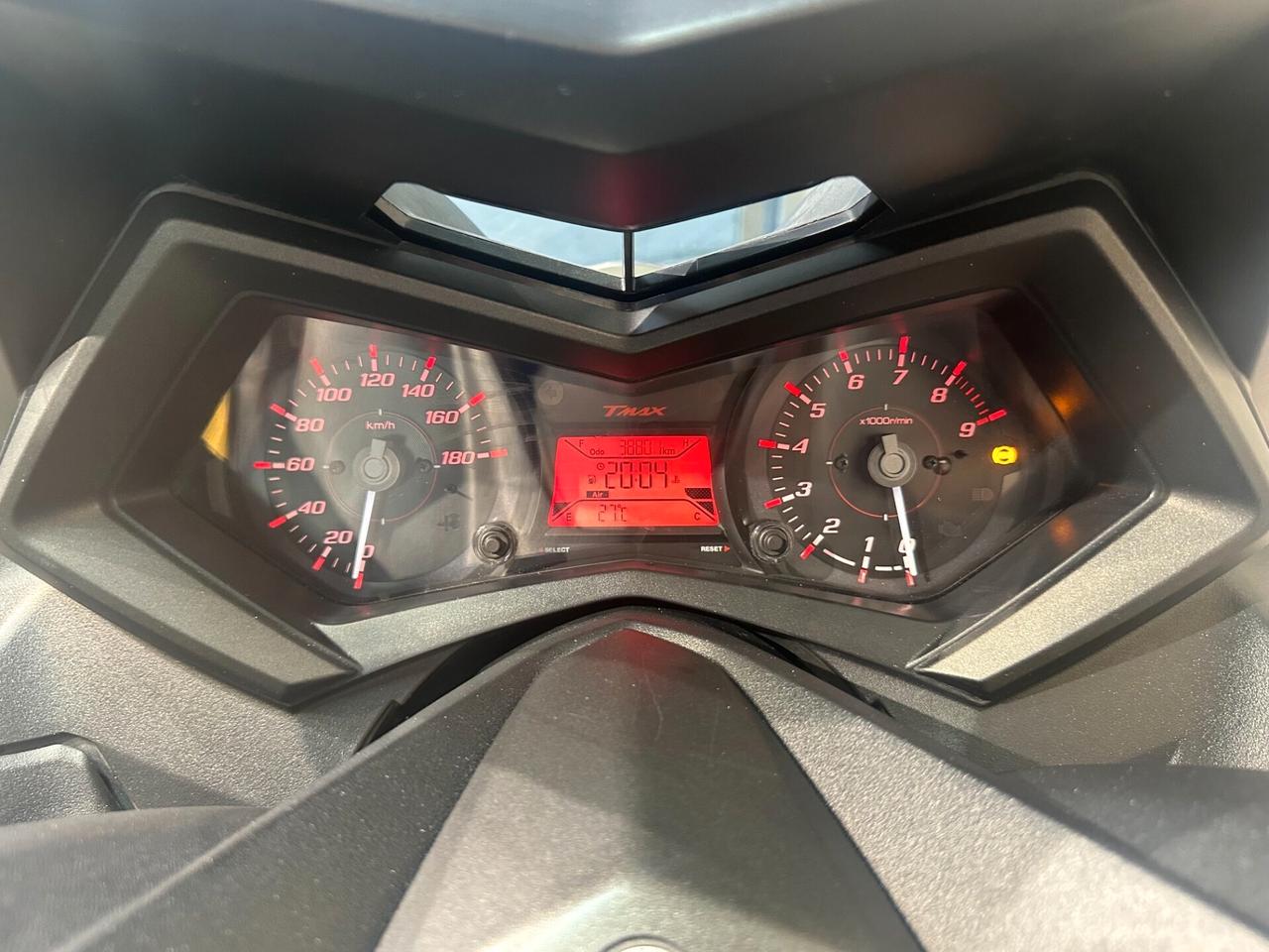 Yamaha TMAX 530
