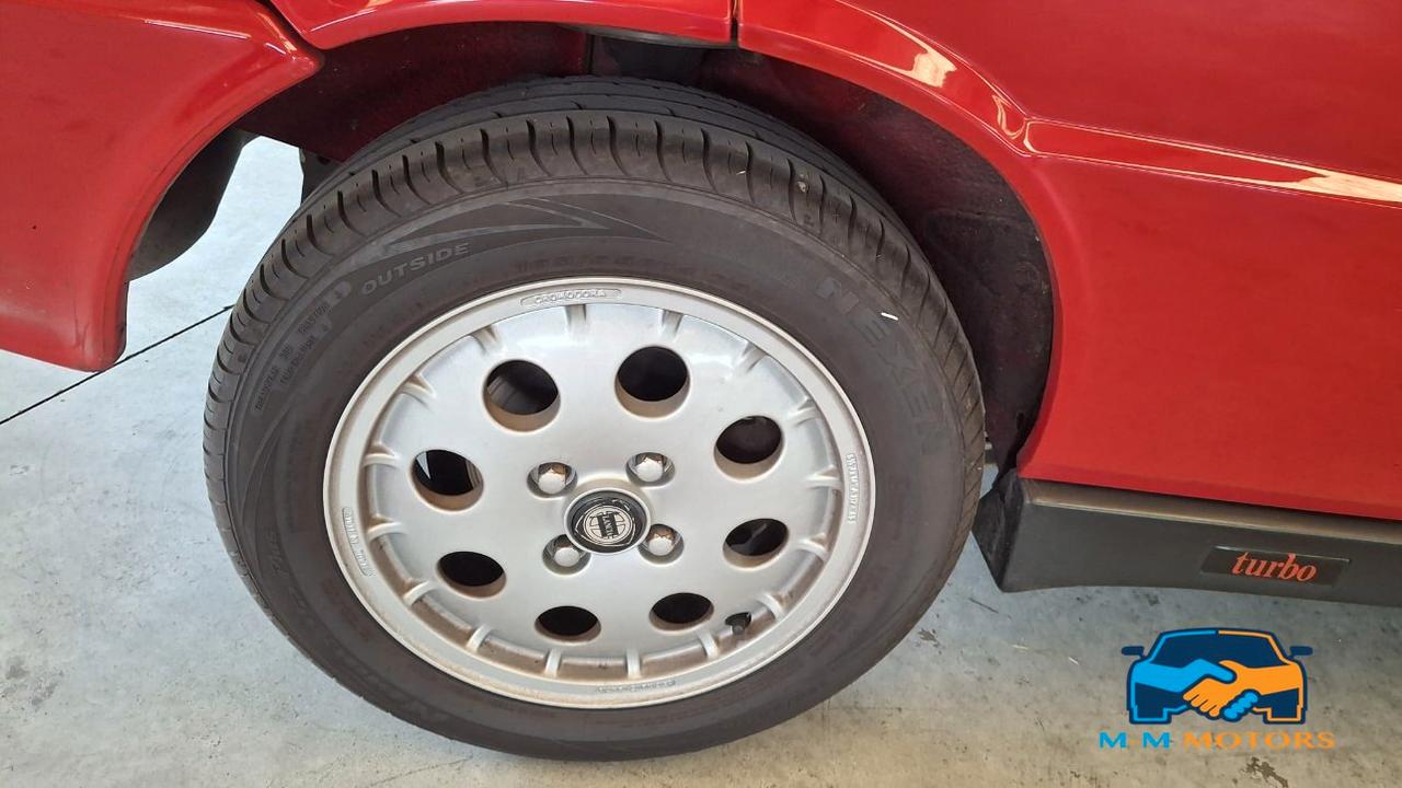 Lancia Delta 5 Porte Delta 1.6 Turbo HF RST