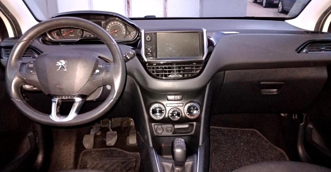 Peugeot 208 PureTech Allure 2014Benzina Neop Trattabile