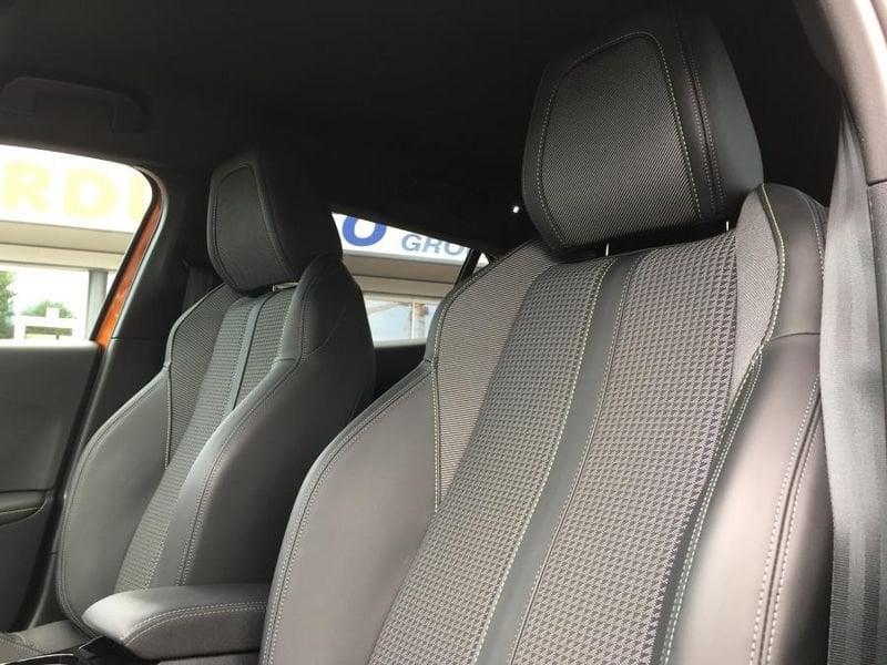 Peugeot 2008 PureTech 130 GT SUPERACCESSORIATA!!