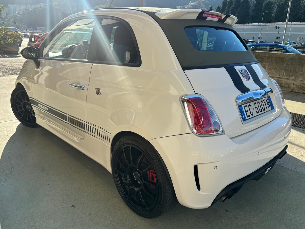 Abarth 500 C 1.4 Turbo T-Jet MTA