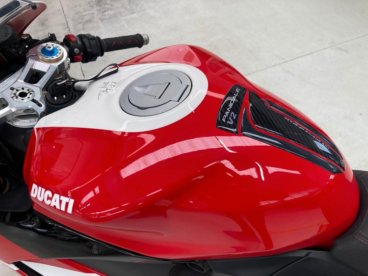 Ducati Panigale V2 baylis serie numerata