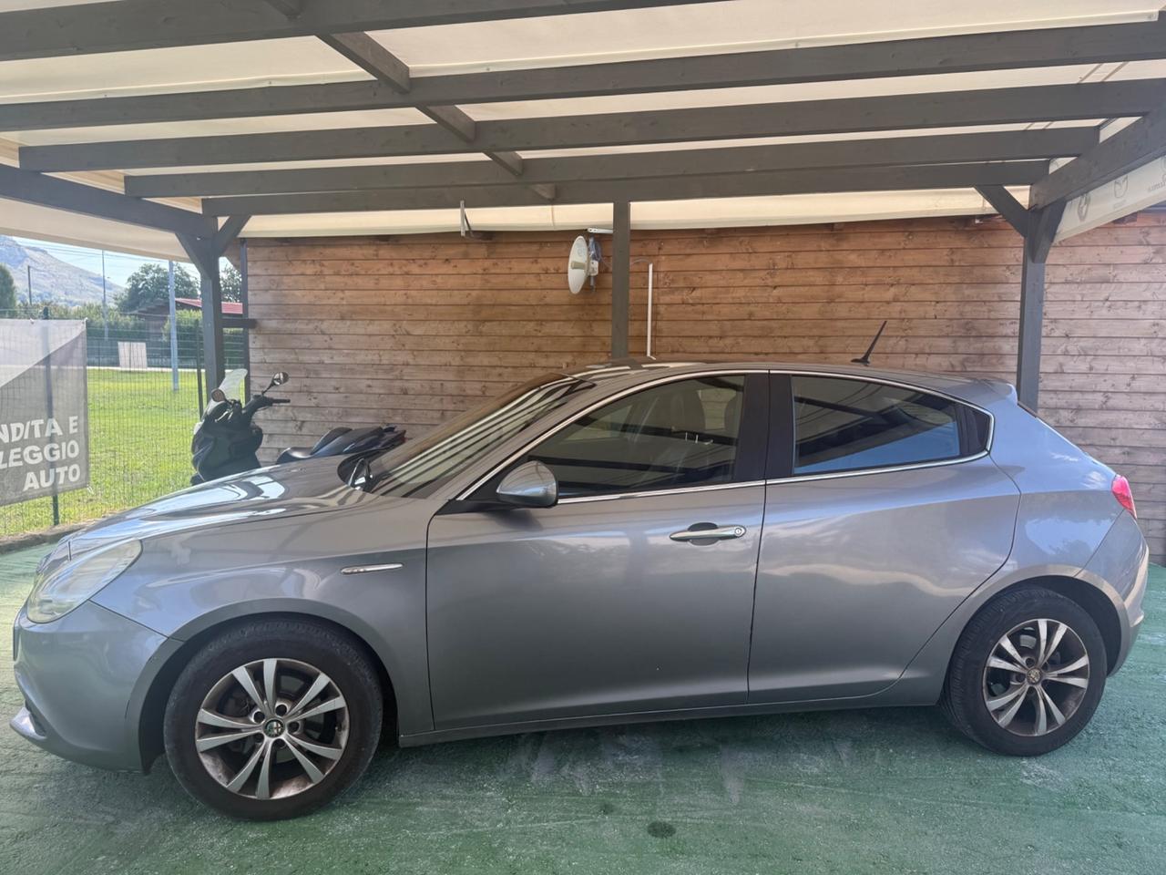 Alfa Romeo Giulietta 1.6 JTDm-2 105 CV PELLE FULL