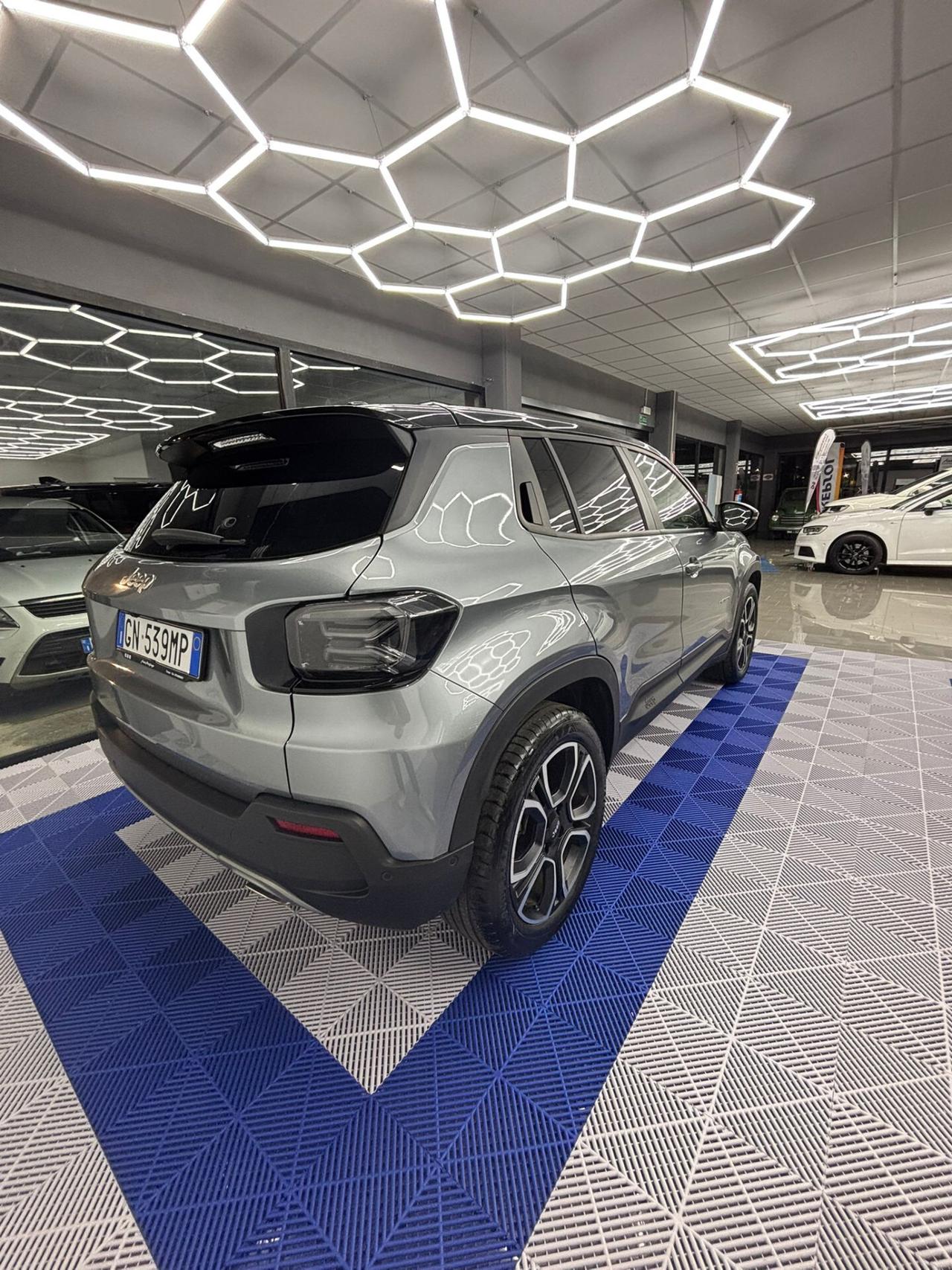 Jeep Avenger 1.2 Turbo 100 CV Summit