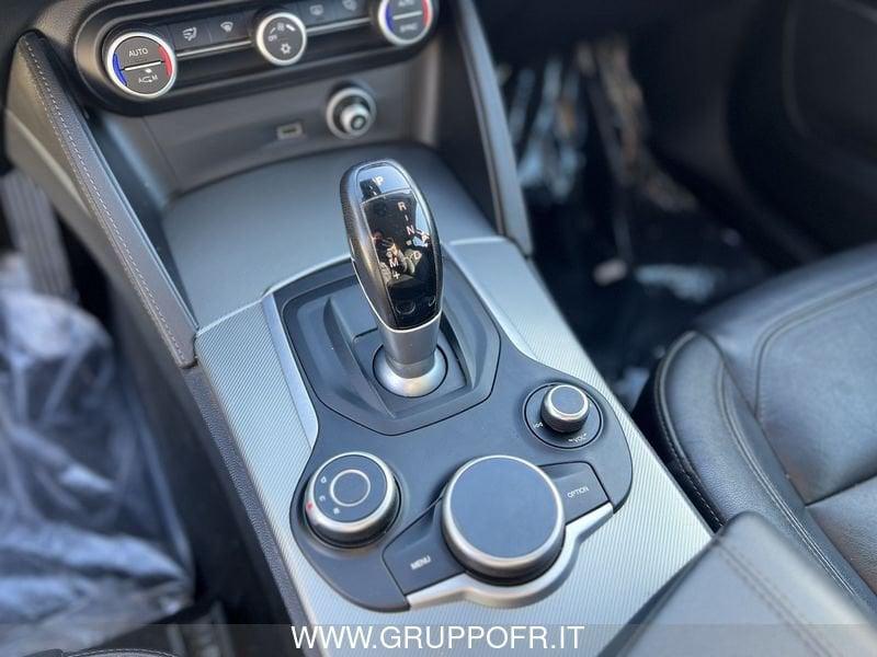 Alfa Romeo Stelvio 2.2 Turbodiesel 210 CV AT8 Q4 Business