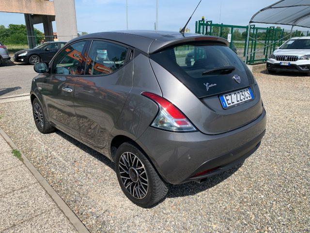 LANCIA Ypsilon 1.2 69 CV 5 porte Platinum