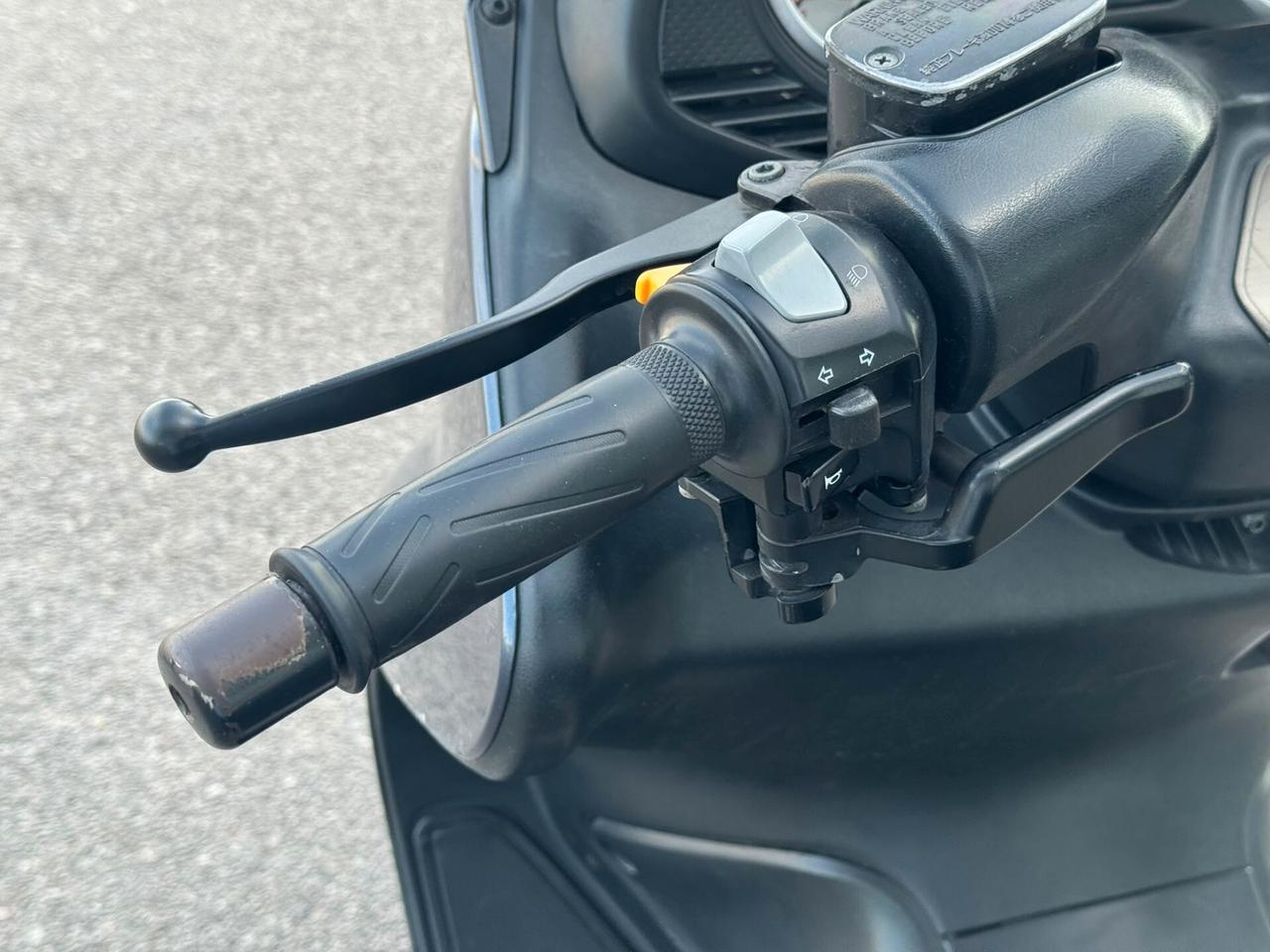 Yamaha T Max