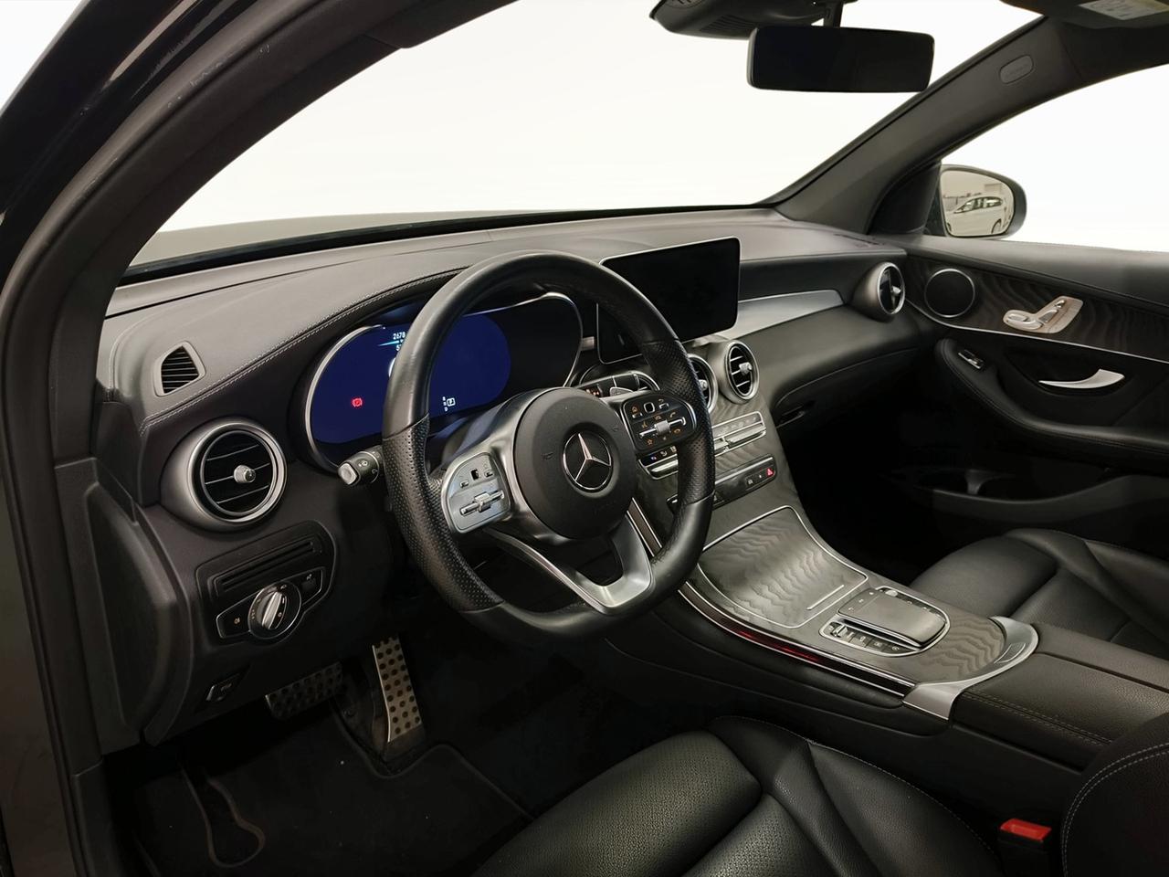 Mercedes-Benz GLC Coupe - C253 2019 - GLC Coupe 200 mhev (eq-boost) Premium 4matic auto