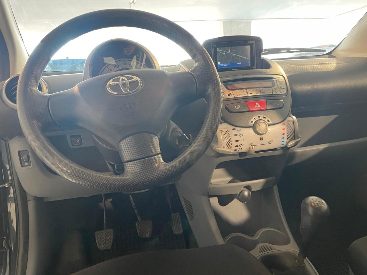 Toyota Aygo 1.0 69CV 5PORTE UNICOPROPRIETARIO