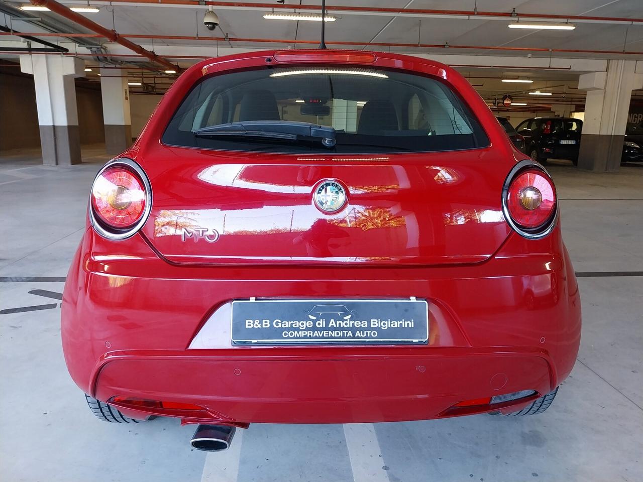 Alfa Romeo MiTo 1.6 JTDm 16V Distinctive Sport Pack - ok neopatentati