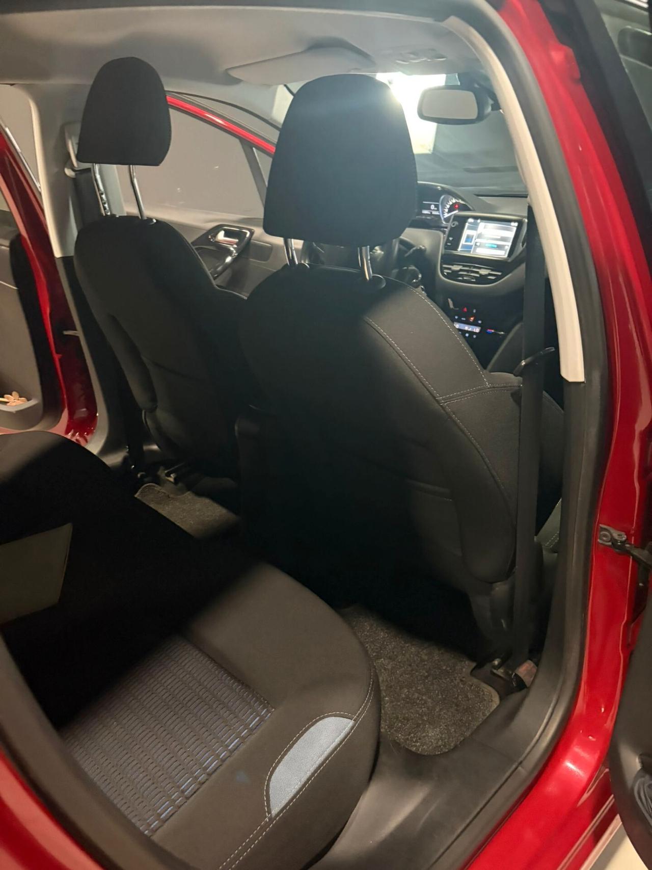PEUGEOT 208 DEL 2013 BENZINA 110.000 KM