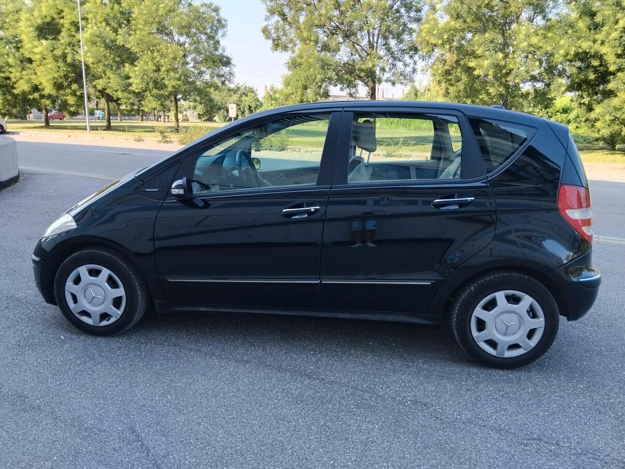 Mercedes-benz A 180 automatica