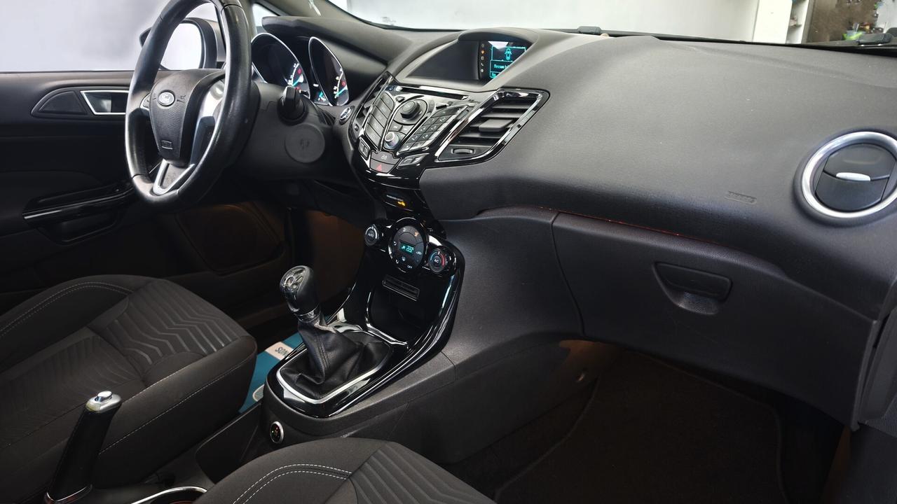 Ford Fiesta 1.4 GPL Garantita