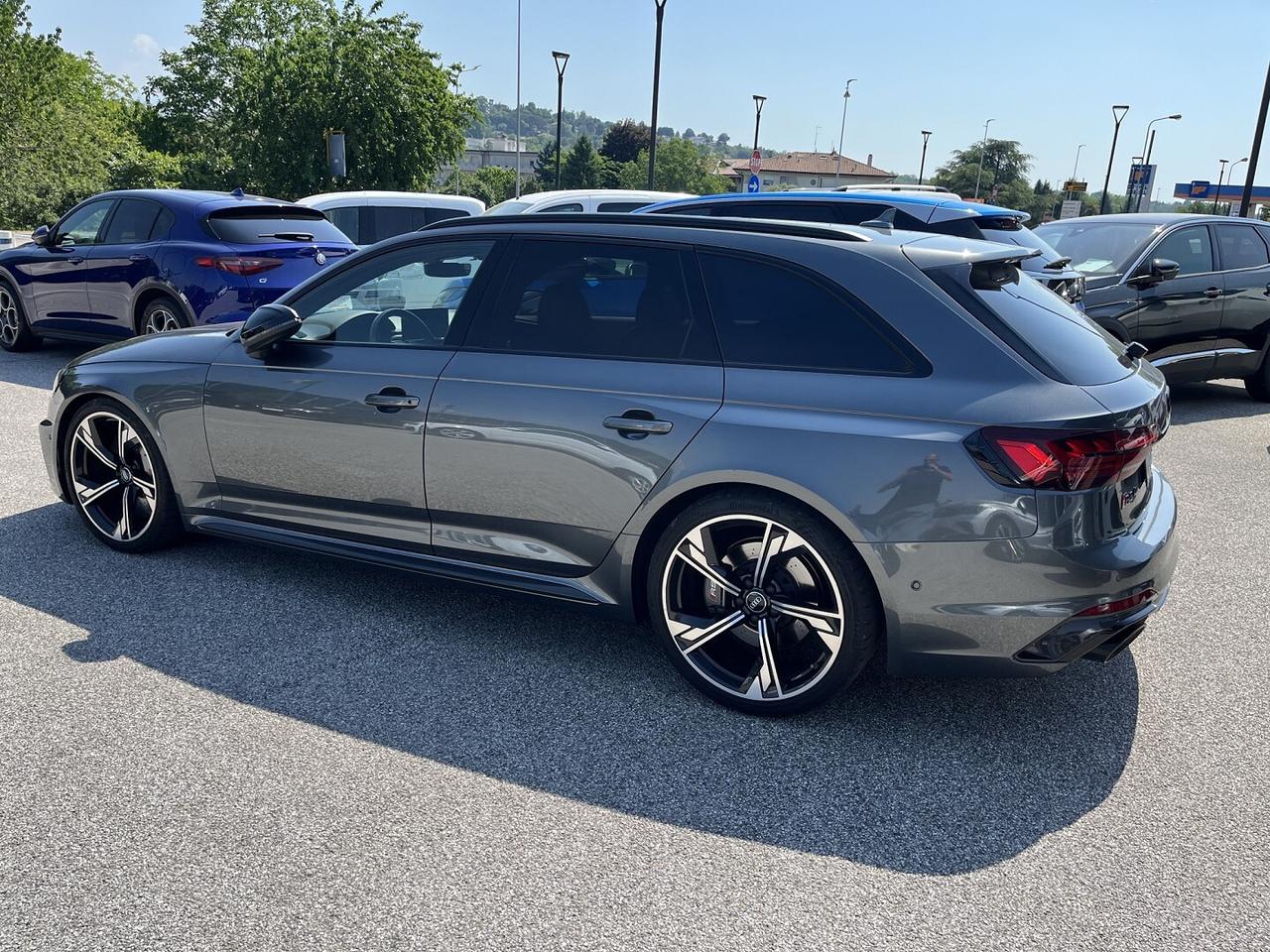 AUDI RS4 2900 TFSI 450 CV Tiptronic