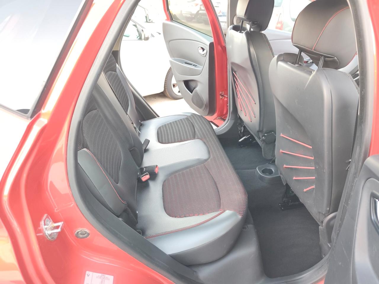 Renault Captur 1.5 dCi BICOLOR Project Runway