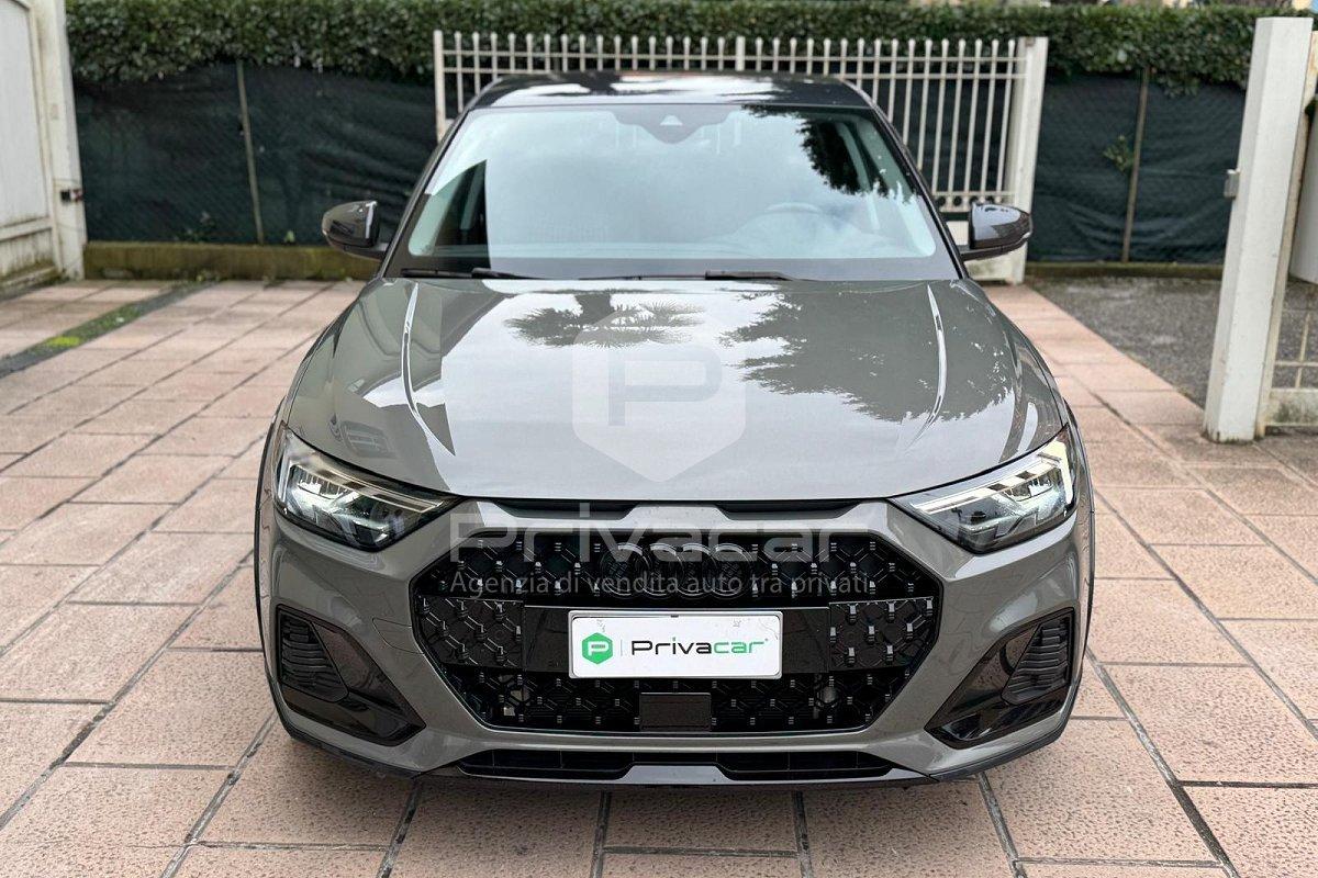 AUDI A1 allstreet 30 TFSI S tronic Identity Contrast