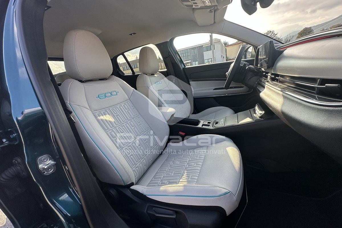 FIAT 600 Hybrid 100 CV DCT MHEV La Prima