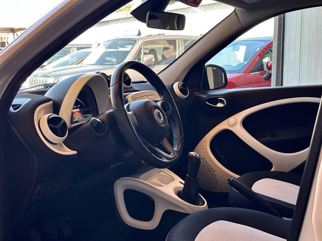 Smart ForFour Passion 1.0 Benzina 71 Cv "Led"