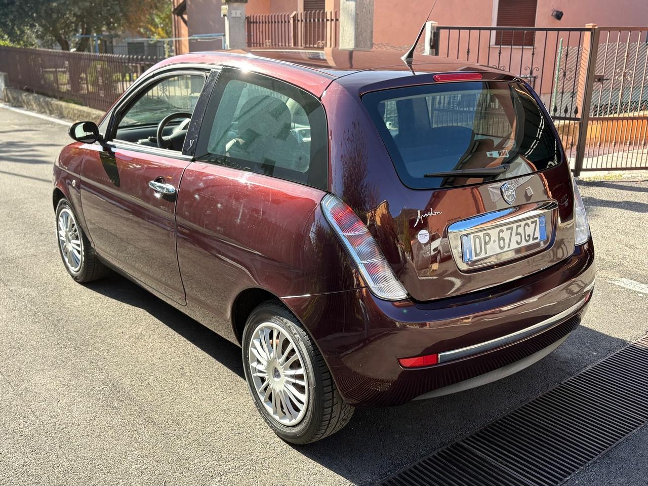 Lancia Ypsilon 1.2 BEZINA 2008 NEOPATENTATI