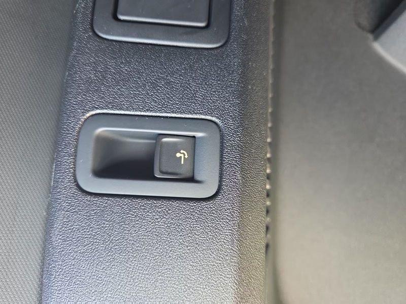 Volkswagen Tiguan 2.0 TDI 142KW SCR R-Line DSG 4MOTION DCC HEAD-UP CAMERA