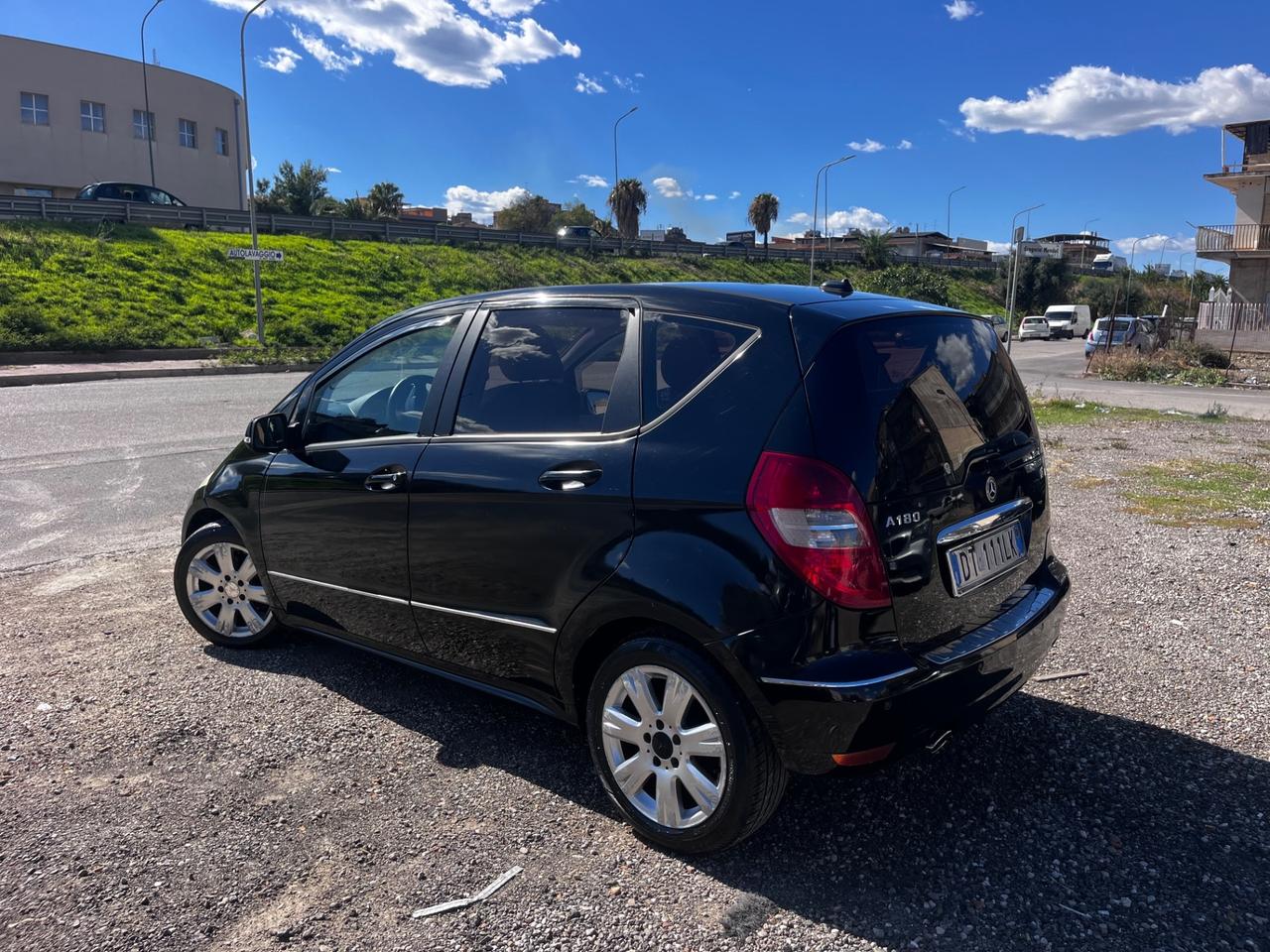 Mercedes A180 cdi 110cv Restilyng 2009 PERMUTA