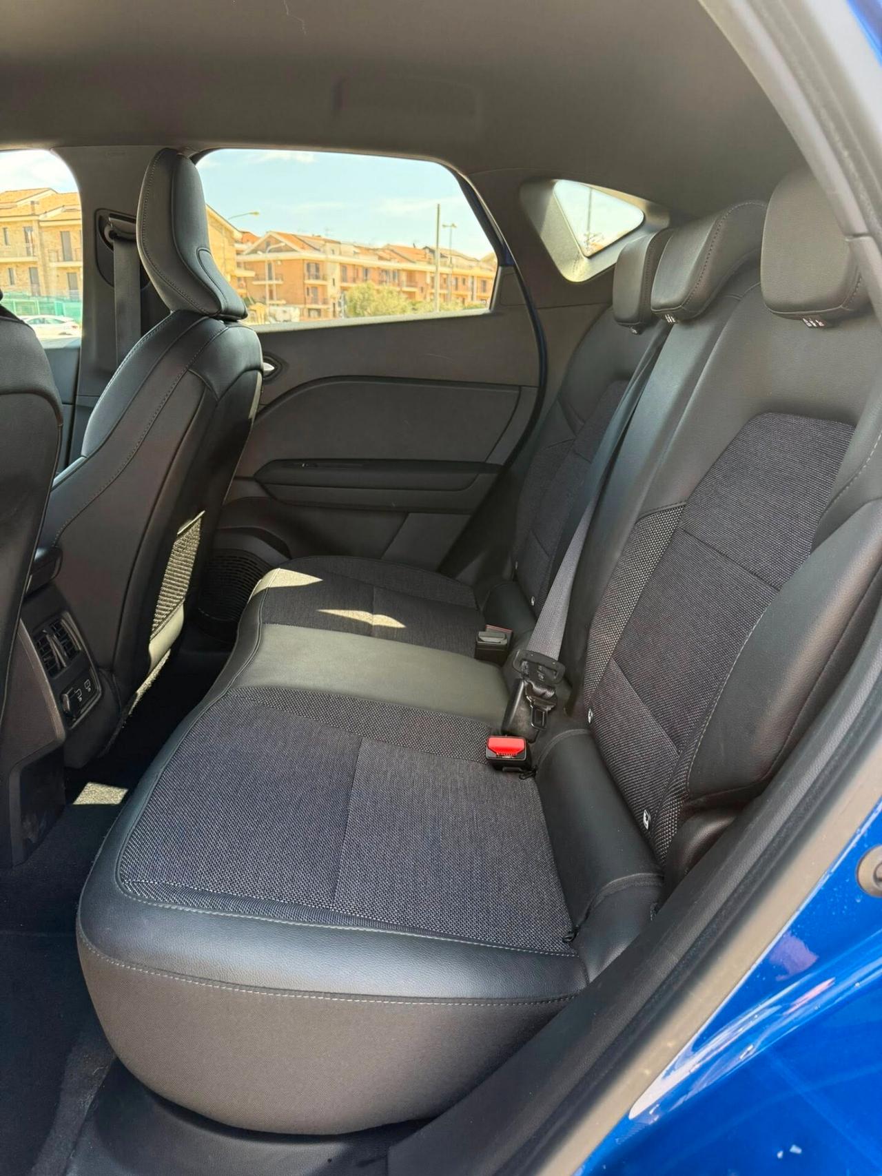 Renault Captur Full Hybrid E-Tech 145 CV Rive Gauche