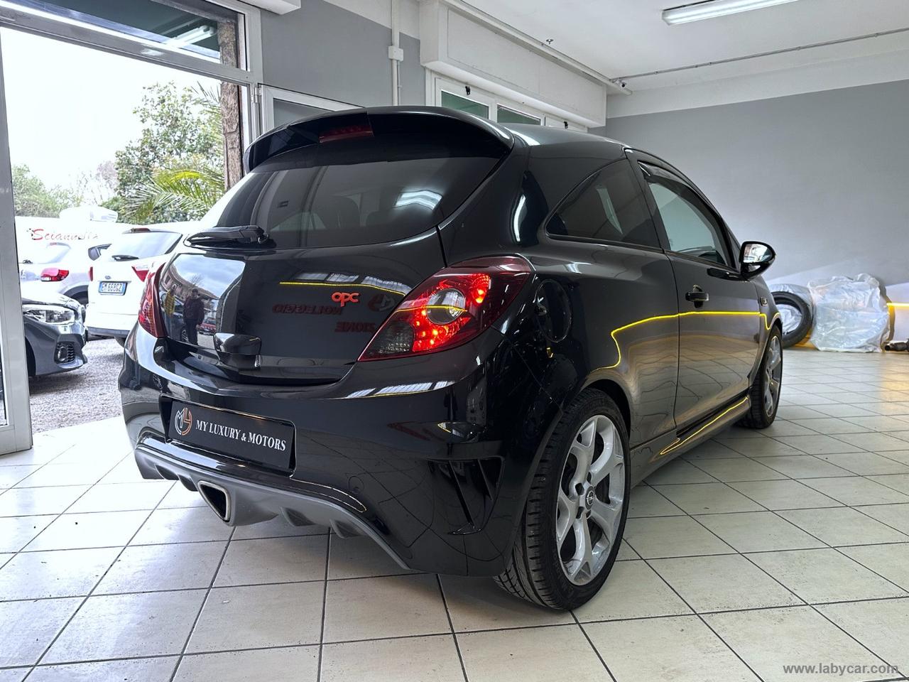 OPEL Corsa 1.6 T 192 CV 3p. OPC