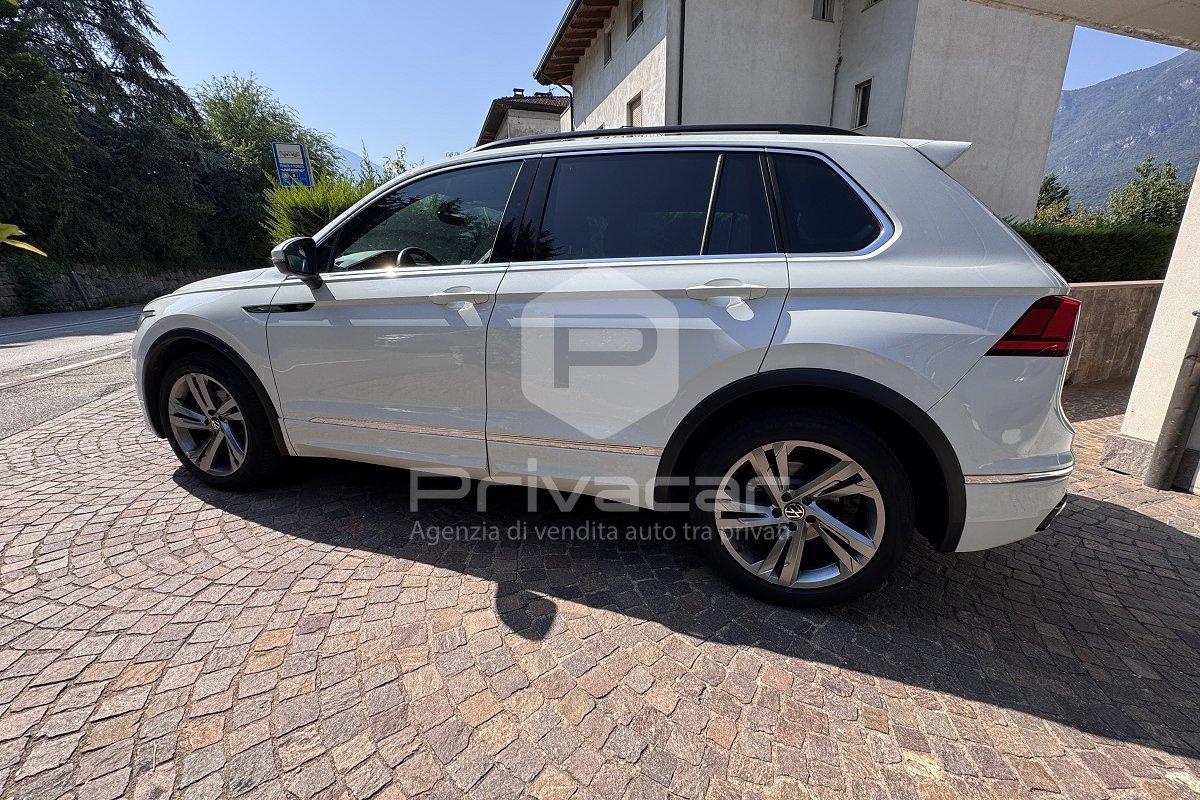 VOLKSWAGEN Tiguan 2.0 TDI 150 CV SCR DSG R-Line