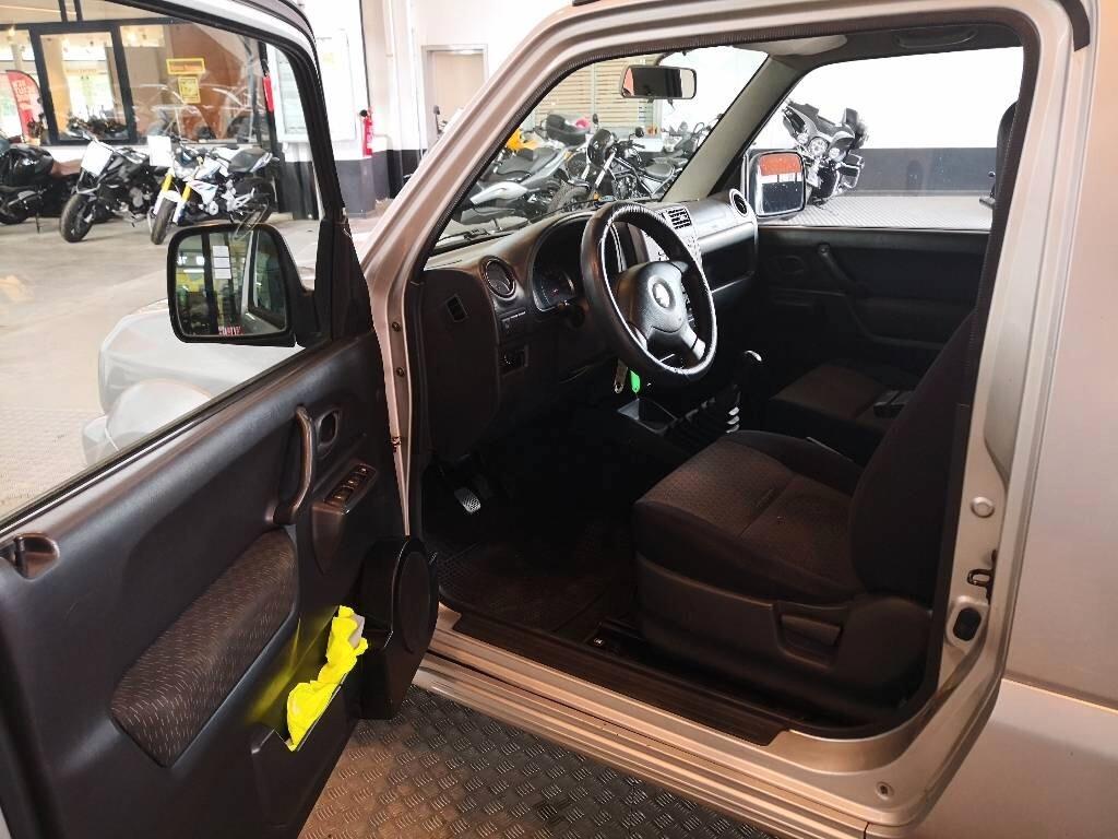 Suzuki Jimny 1.5 DDiS cat 4WD