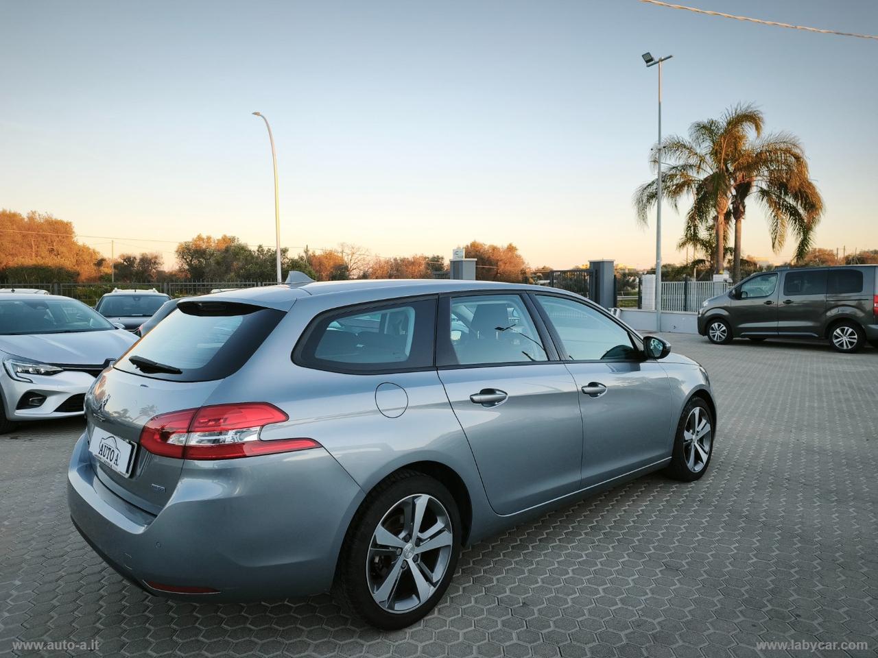 PEUGEOT 308 BlueHDi 120 S&S SW Allure