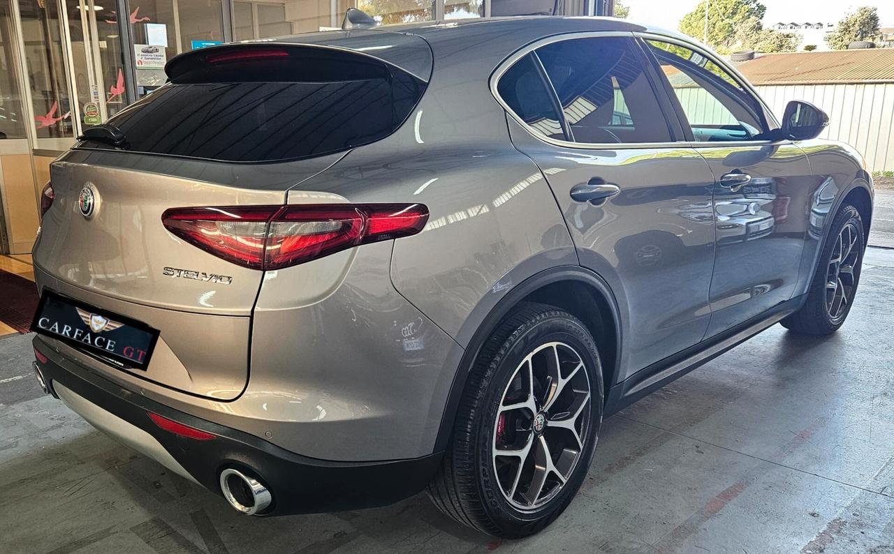 Alfa Romeo Stelvio 2.2 210 CV AT8 Q4 - 2018