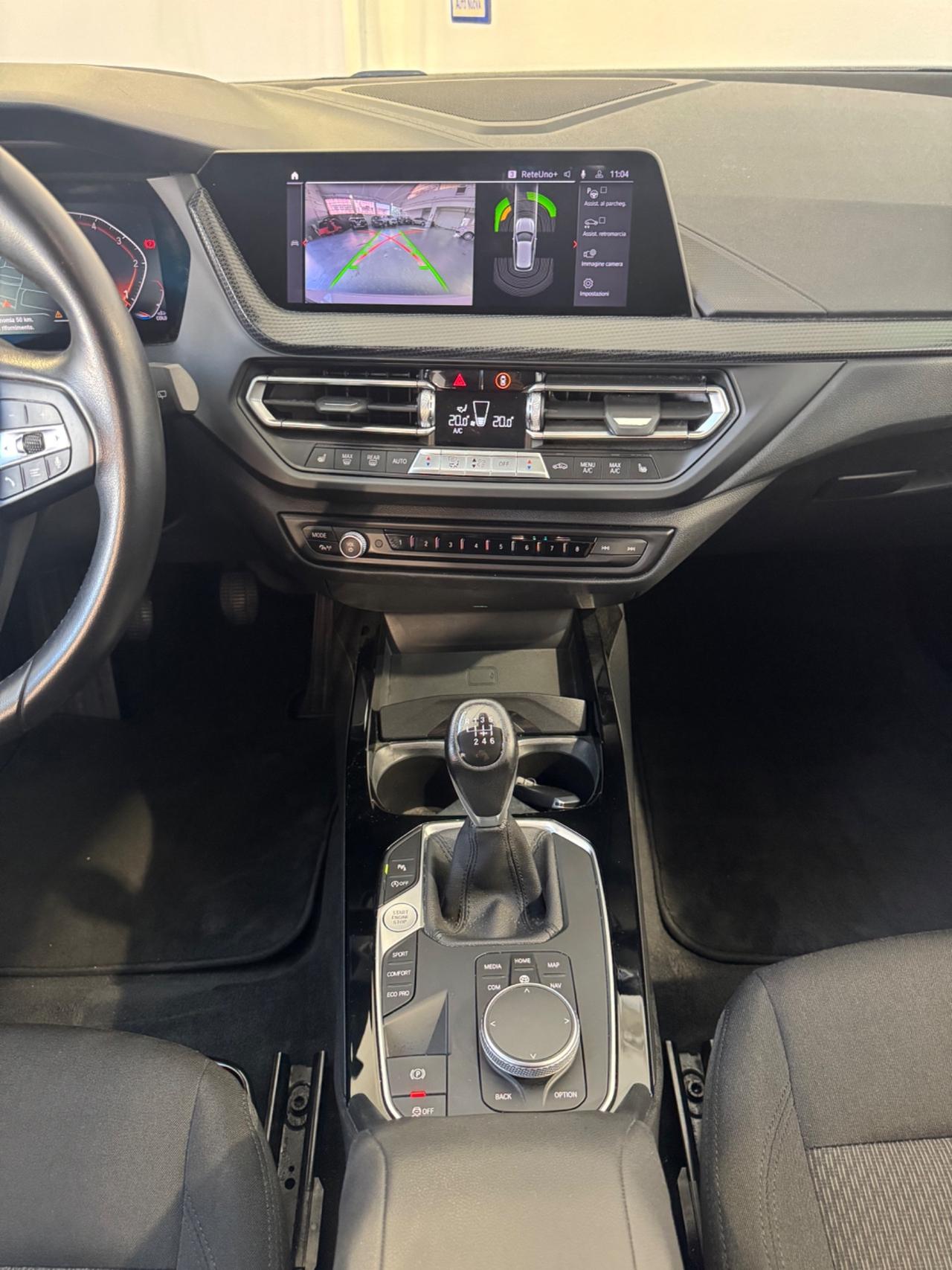 Bmw 118 118d 5p. Advantage