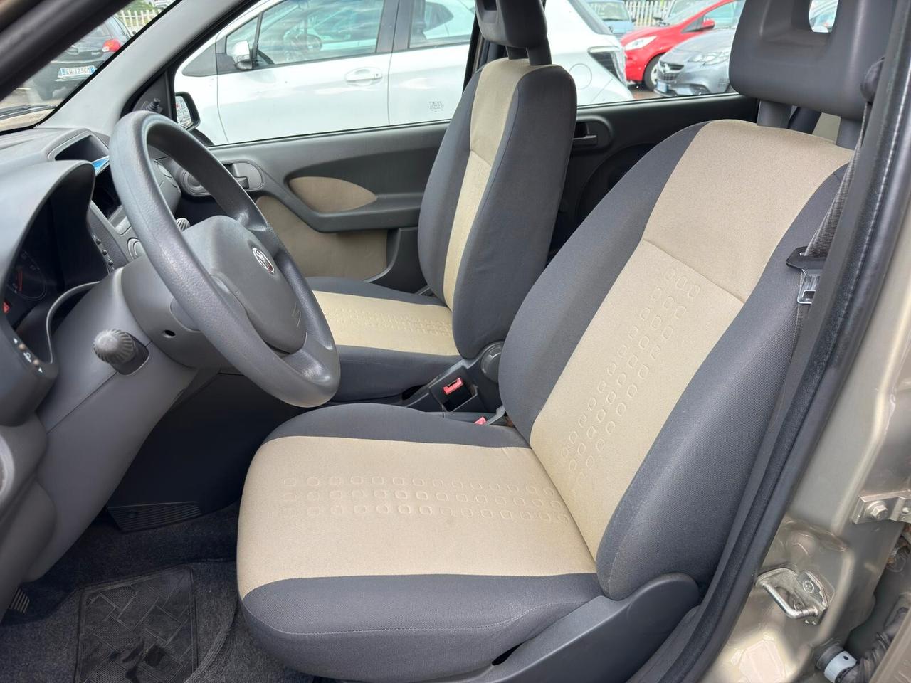 Fiat Panda 1.2 Dynamic 60cv