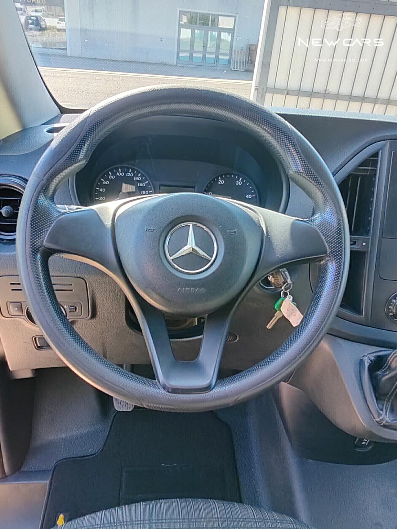 Mercedes-benz Vito 111 CDI LONG