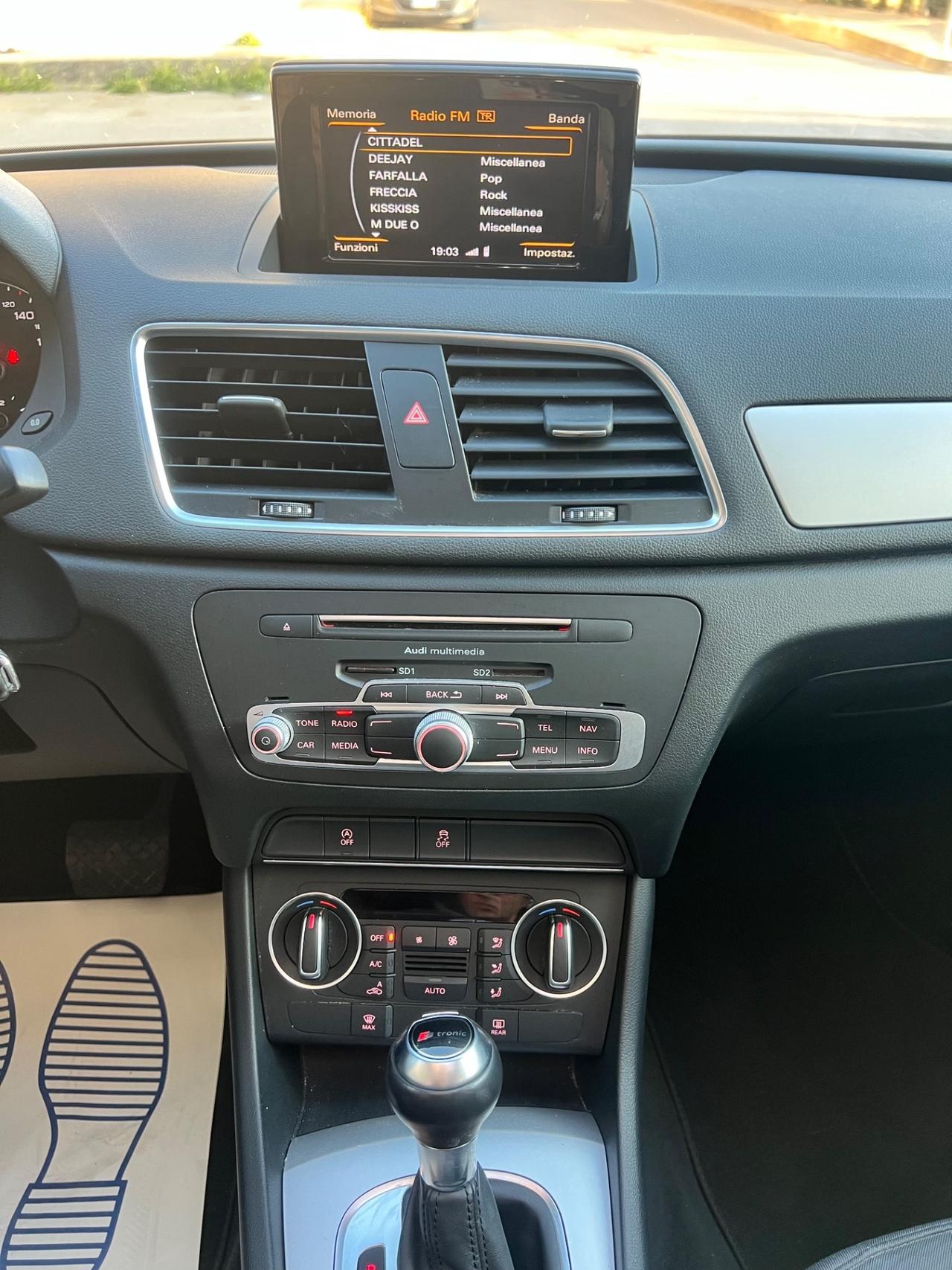 Audi Q3 2.0 TDI 120 CV