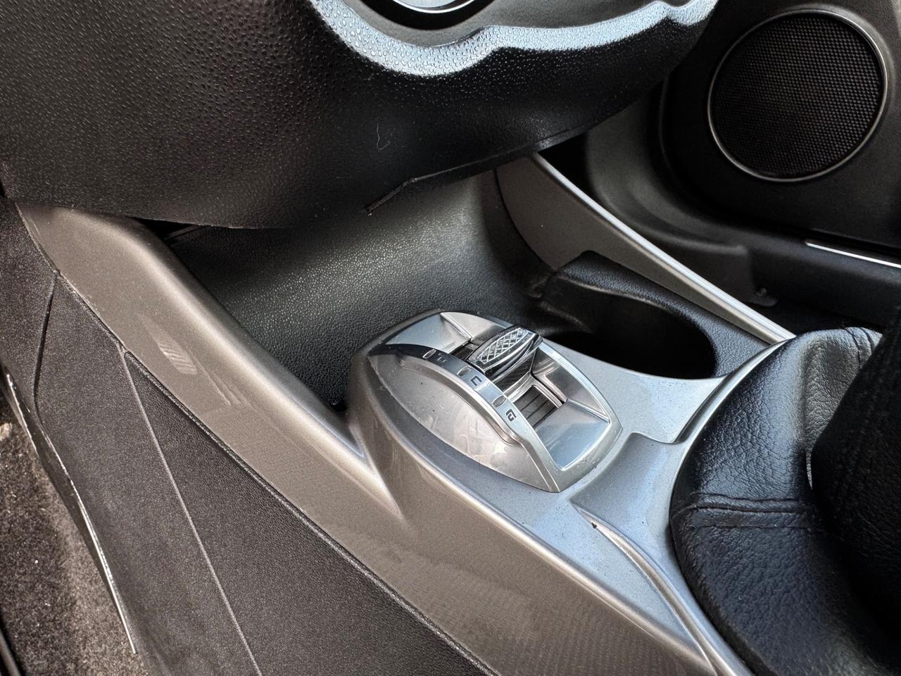 Alfa Romeo MiTo 1.4 78 CV Distinctive Sport Pack