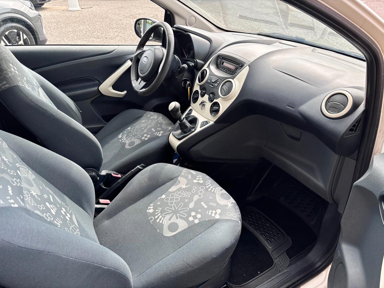 Ford Ka Ka+ 1.2 8V 69CV Titanium